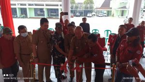Peresmian Kantor FKWS Ditandai Dengan Gunting Pita
