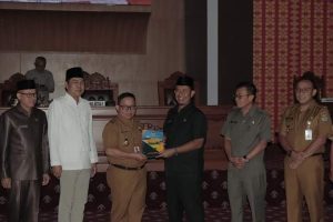 Ketua DPRD Lubuk Linggau Terima Langsung Hasil Reses Dewan 