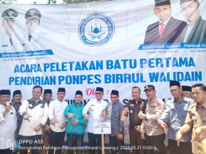 Bupati Empat Lawang Meletakkan Batu Pertama Pembangunan Ponpes Birrul Walidain 